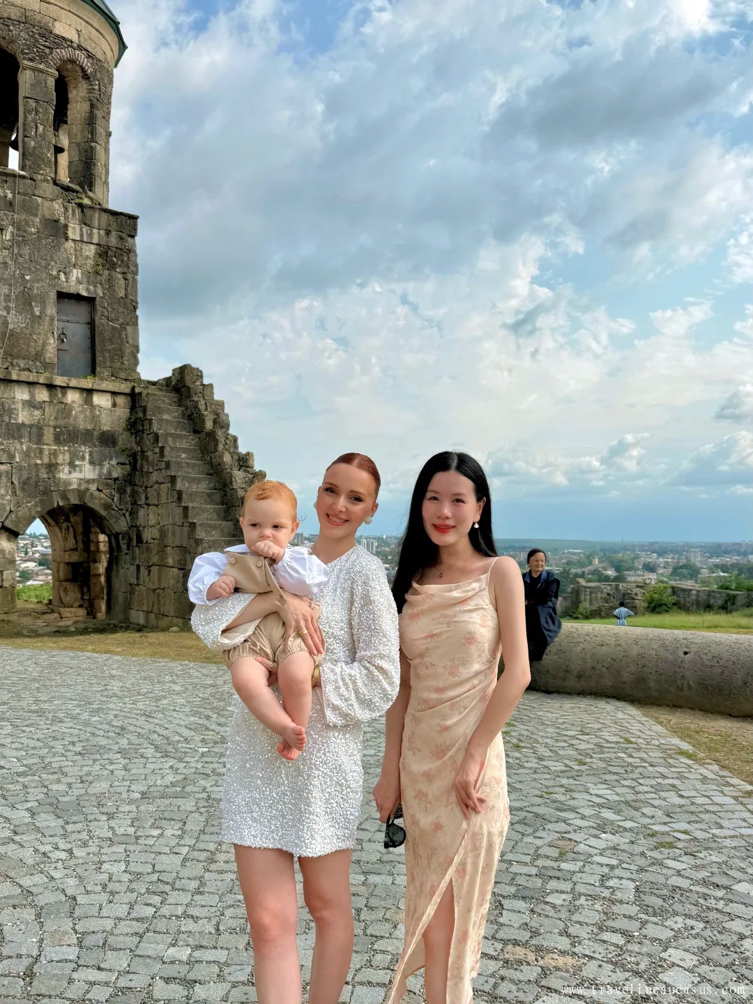格鲁吉亚🇬🇪巴格拉特大教堂婴儿受洗仪式_1_.jpg